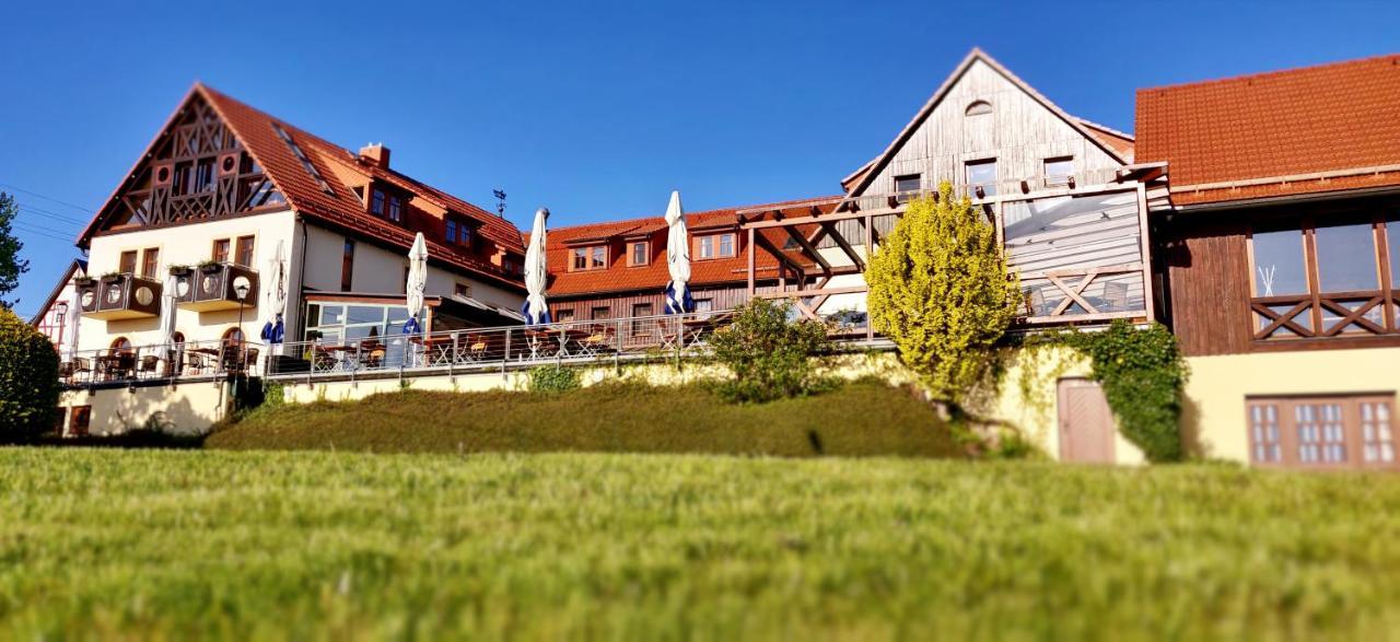 Hotel Neue Hoehe Klingenberg ภายนอก รูปภาพ